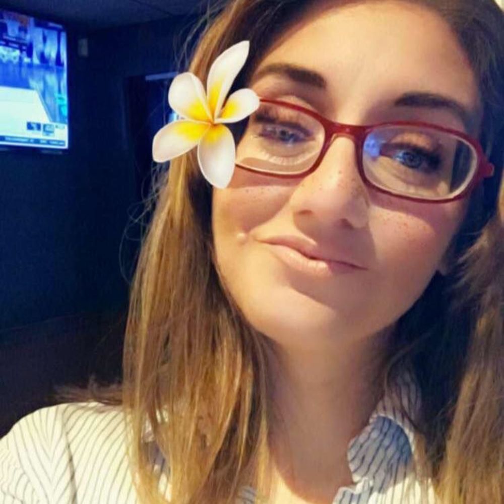 Meet your Posher, Camilia